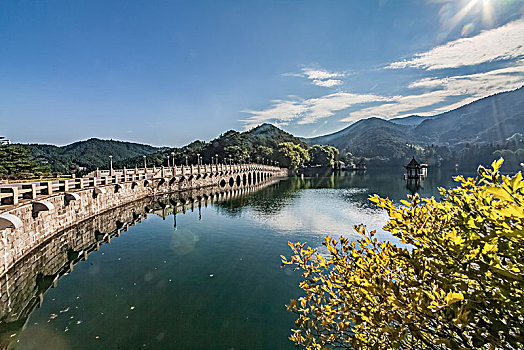 江西省九江市庐山风景区芦林湖自然景观