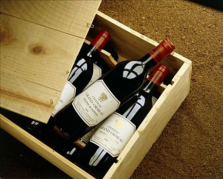 波尔多,酒瓶,木盒