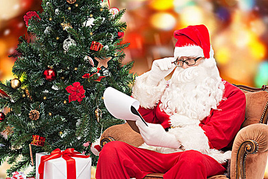 圣诞节,休假,人,概念,男人,服饰,圣诞老人,便笺,圣诞树,坐,扶手椅,上方,红灯,背景