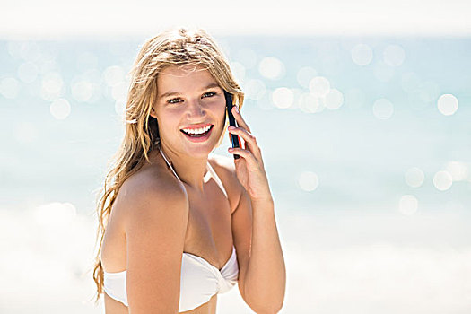 高兴,漂亮,金发,电话,海滩