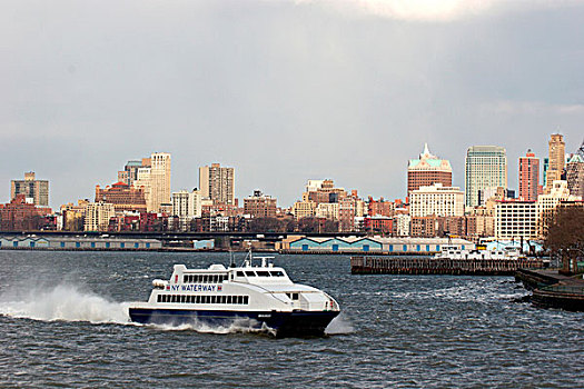 高速,双体船,东河,布鲁克林,后面