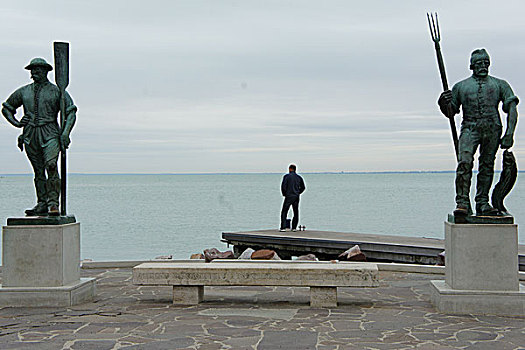 匈牙利,巴拉顿湖,铜像