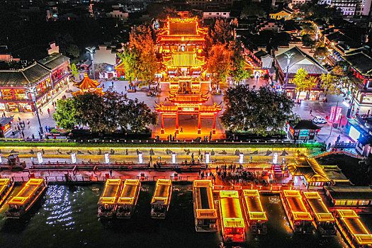 航拍江苏南京夫子庙秦淮河风光带夜景