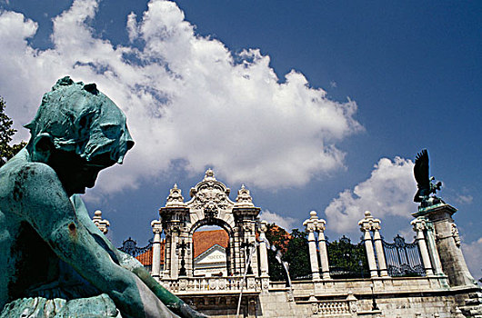 仰视,雕塑,正面,宫殿,皇宫,布达佩斯,匈牙利