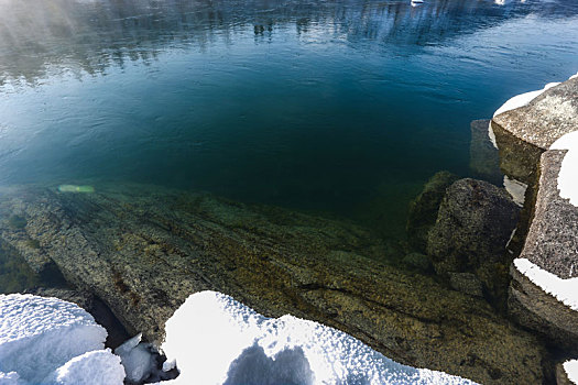 冬季月亮湾雪景