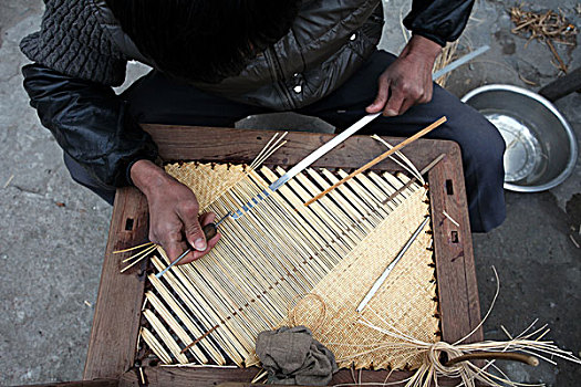 炮弹人冲冲冲破解版内置修改器下载