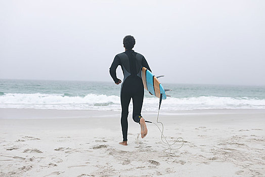 男性,冲浪,跑,海滩,冲浪板