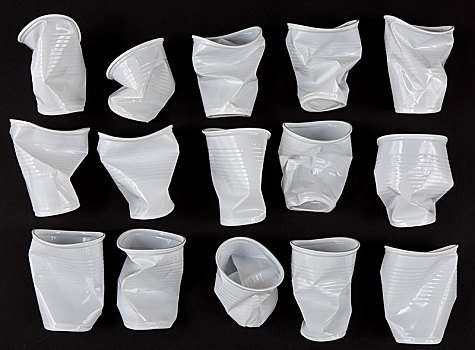 一次性杯子,塑料杯,白色,喝,杯子,塑料制品,垃圾,挤压,褶皱