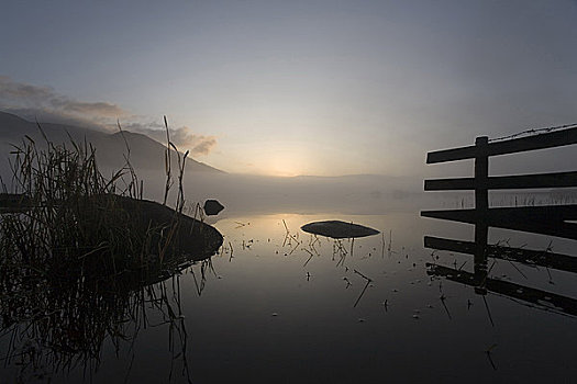 英格兰,坎布里亚,早晨,薄雾,上方,湖,湖区