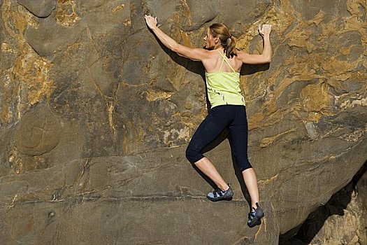 女人,攀岩,新港海滩,加利福尼亚,美国