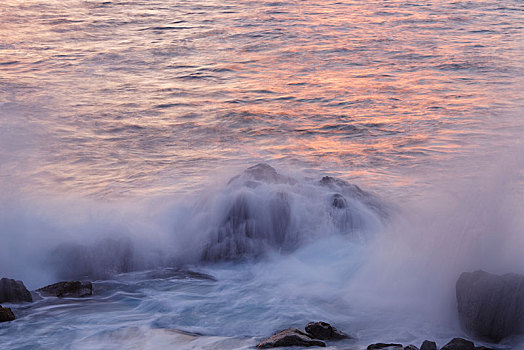 海浪,岩石海岸,大帝谷,加纳利群岛,西班牙,欧洲