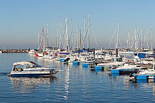 游艇,停泊,码头,波罗的海,梅克伦堡前波莫瑞州,德国,欧洲