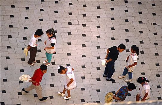 墨西哥,尤卡坦半岛,梅里达,孩子,练习,民俗,跳舞,大广场