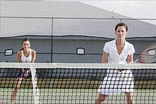 两个女人,玩,网球