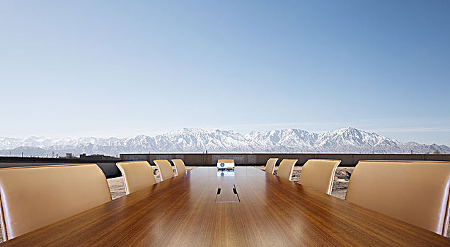 会议桌,雪,山