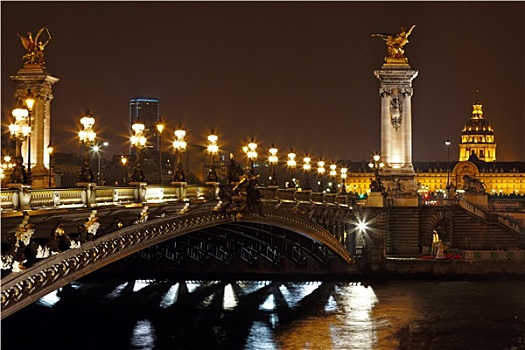亚历山大三世桥,夜晚,巴黎,法国
