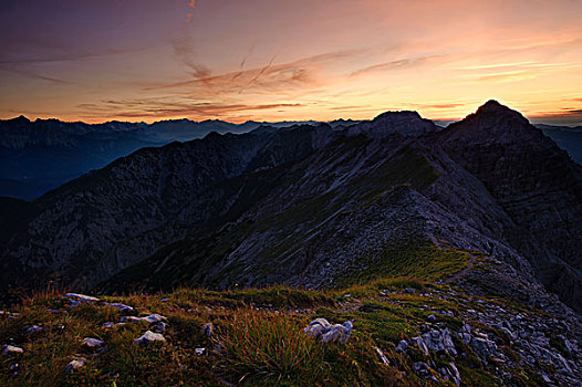 山脉全景,日出,提洛尔,奥地利,欧洲