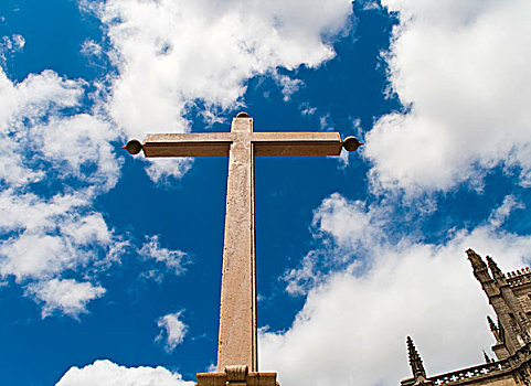 十字架,石头,正门入口,吉拉达,塞维利亚,西班牙,欧洲