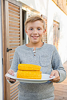 男孩,头像,盘子,玉米棒,烧烤,花园