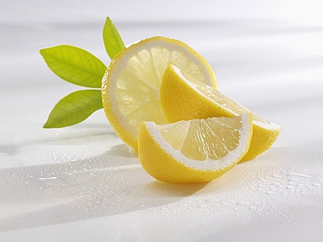柠檬,柠檬角