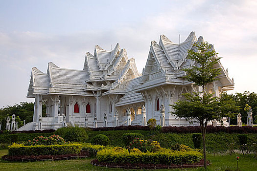 尼泊尔兰毗尼释迦摩尼佛祖诞生地泰国寺