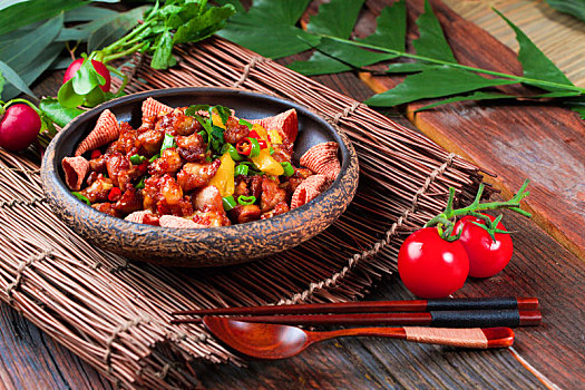中华美食创意料理干锅辣子鸡