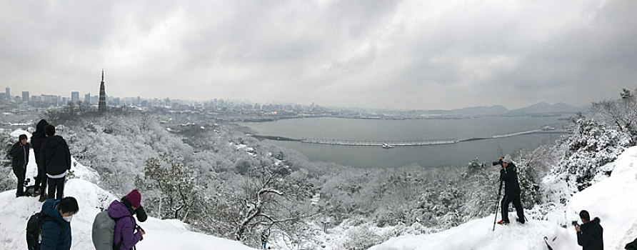 西湖雪