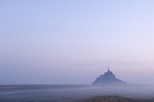 晨雾,布列塔尼半岛,法国