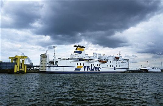车辆渡船,波罗的海,梅克伦堡前波莫瑞州,德国,欧洲