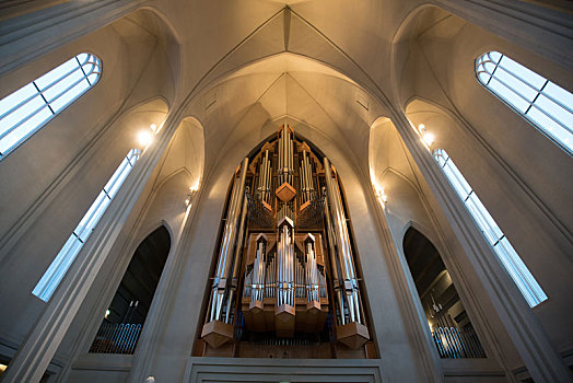 冰岛雷克雅未克哈尔格林姆教堂内管风琴