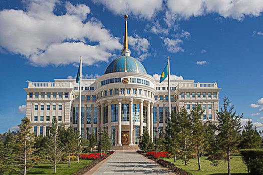 哈萨克斯坦,阿斯塔纳,城市,宫殿,道路