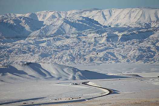 最美雪中公路