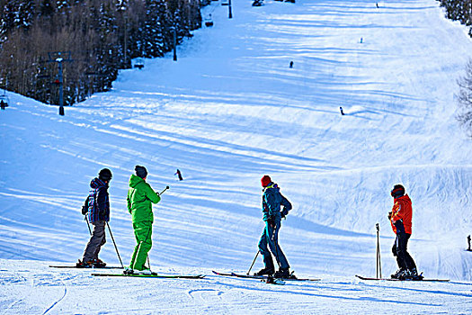 四个,滑雪,向外看,上方,滑雪坡,白杨,科罗拉多,美国