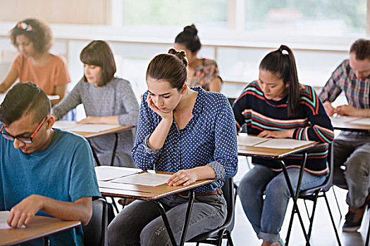 大学生,测验,桌子,教室