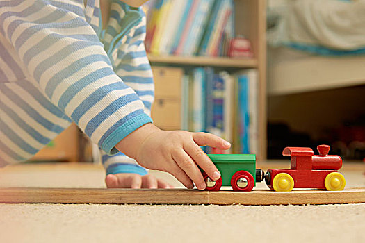 男婴,玩,玩具火车