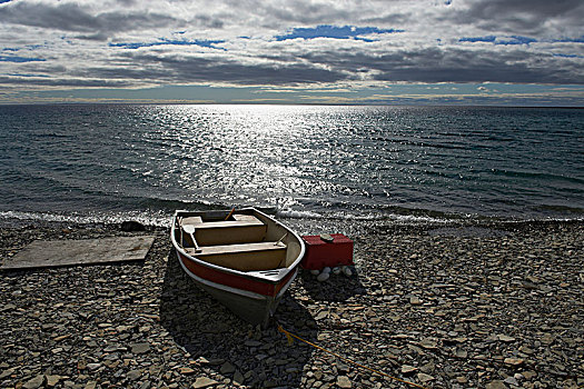 小船,搁浅,岸边,北极圈,海洋,剑桥湾,努纳武特,加拿大