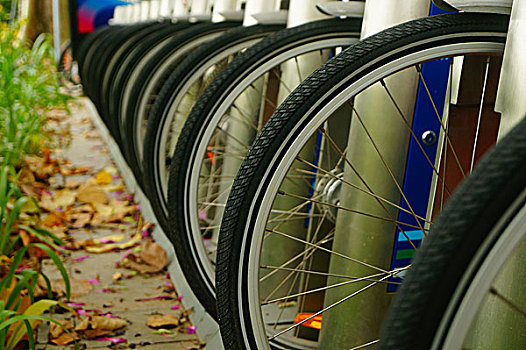 城市街头公共自行车租赁设施