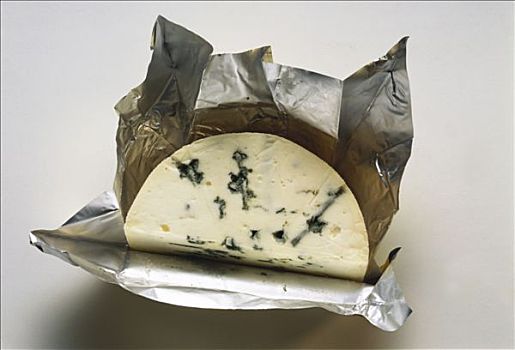 蓝纹奶酪,包装材料