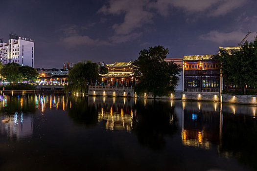 苏州市工业园区斜塘老街夜景