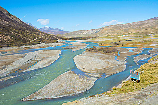 黑河流经祁连山自然保护区油葫芦分区