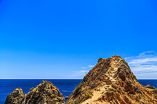 葡萄牙南部沿海独特的地貌风景