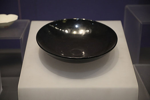陕西历史博物馆国宝,宋代黑釉油滴碗