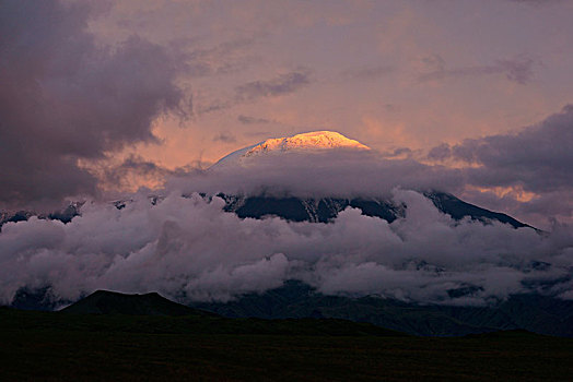火山,遮盖,云,夜光,堪察加半岛,俄罗斯,欧洲