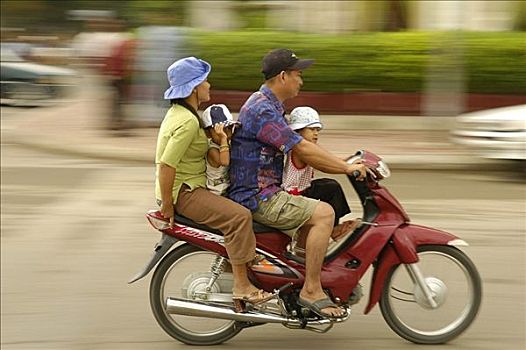 金边,柬埔寨,家庭,摩托车