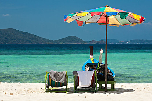 海滩伞,椅子,船,珊瑚,岛屿,泰国