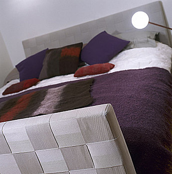 双人床,软垫,床头板,紫色,被面