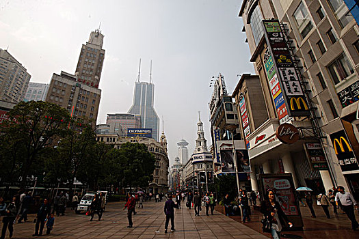上海--南京路
