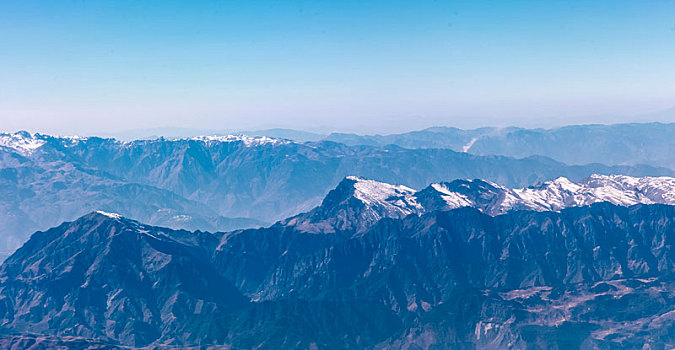 航拍梅里雪山