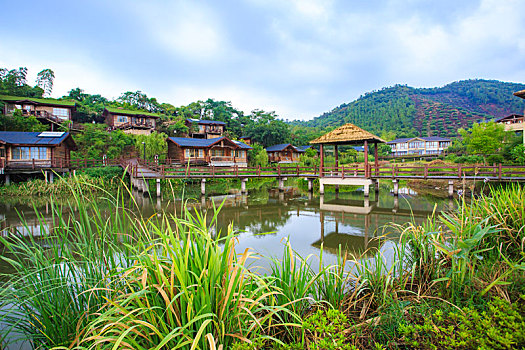 小木屋,桥,水面,小溪,蓝天