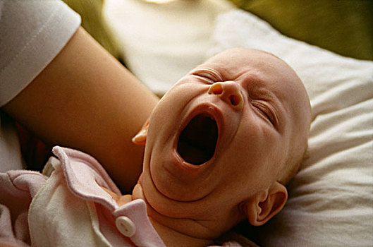 脸,哈欠,婴儿,女孩,眼睛,关闭,拿,手臂,母亲